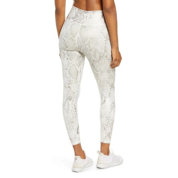 IVL COLLECTIVE Metallic Active High Waist Leggings - 6 - Picture 4 of 6